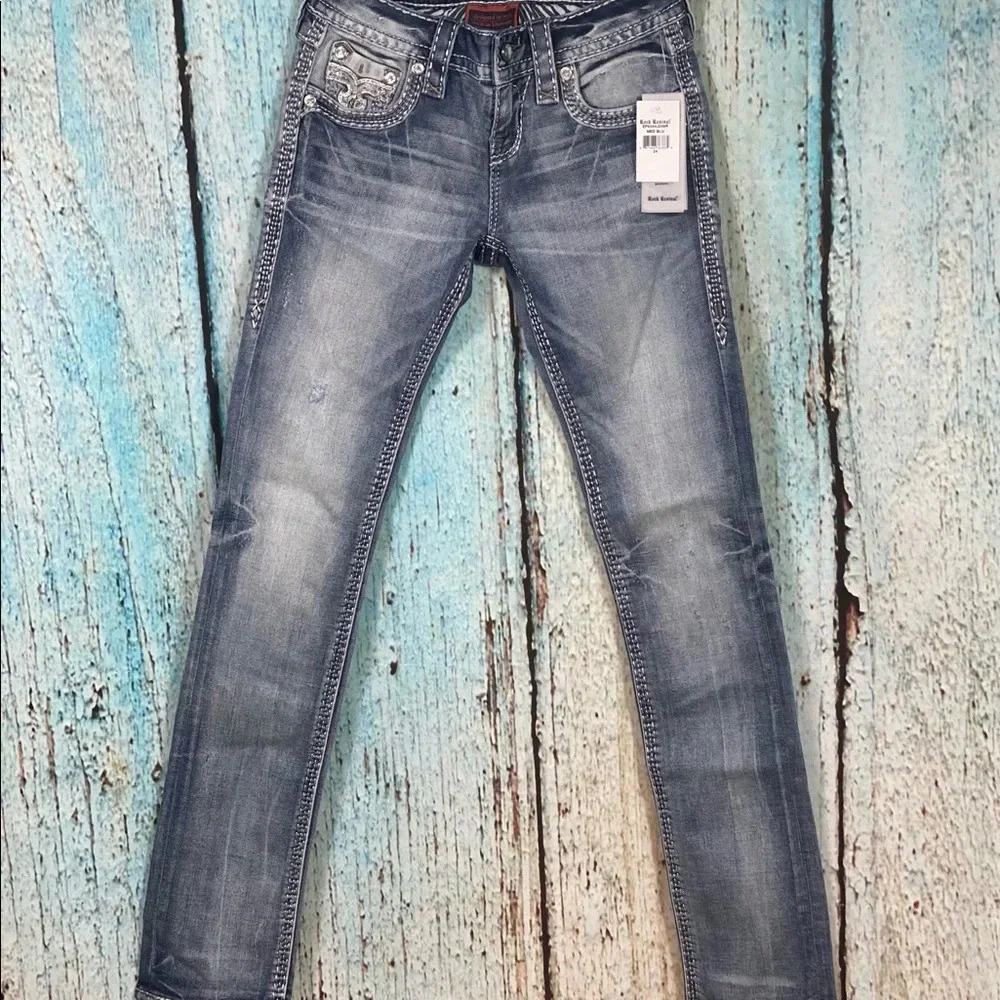 ROCK REVIVAL NWT Barbila Straight Embellished Jeans - Picture 12 of 16